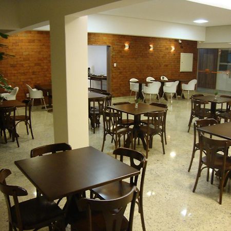 Santorini Hotel Guanhães Buitenkant foto